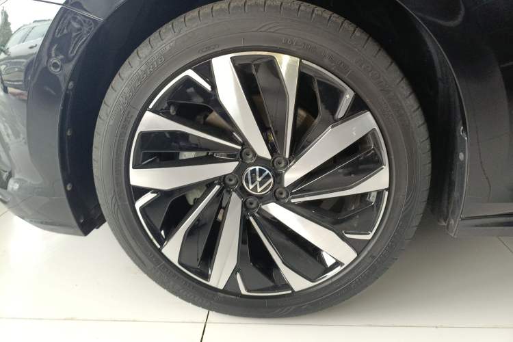 Used Volkswagen Passat 2022 330TSI Luxury Edition
