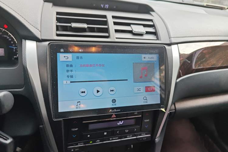 Used Toyota Camry 2016 2.0G 10th Anniversary Leading Edition