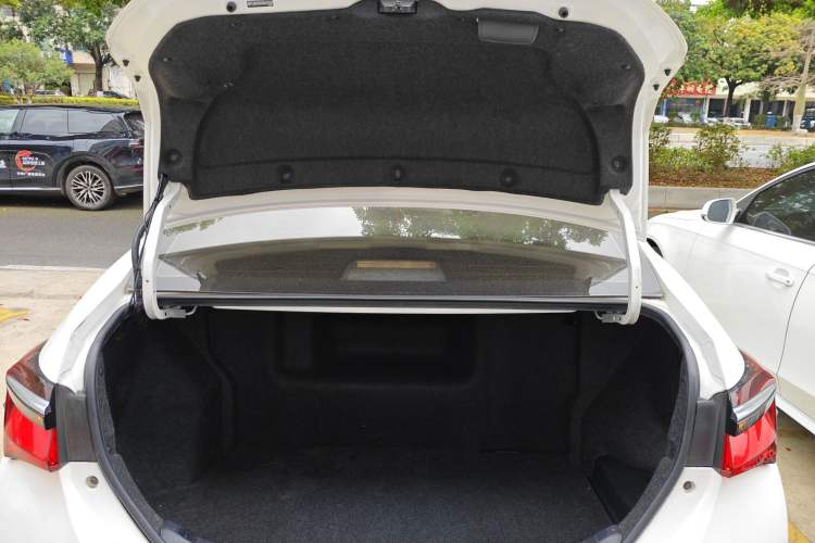 Used Toyota Corolla 2017 Revised Dual-Engine 1.8L E-CVT Elite Edition