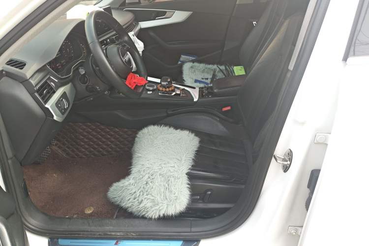 Used Audi A4L 2018 30th Anniversary Edition 40 TFSI Fashion Model