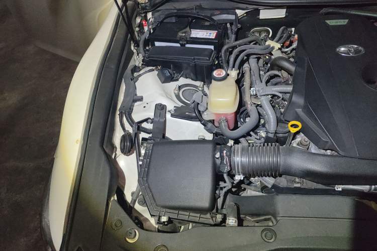 Used Toyota Crown 2018 2.0T Sport Edition Interior 2