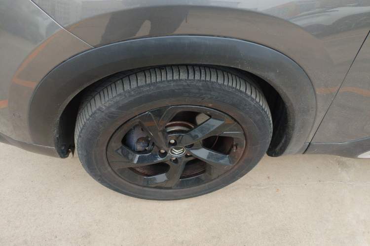 Used Citroen C5 AIRCROSS New Energy 2020 1.6T Four-Wheel Drive Plug-in Hybrid Luxury Model Exterior 4