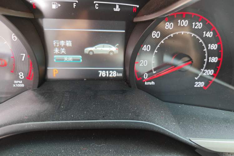 Used Chevrolet Monza 2019 RS 330T Automatic Comfort Edition China VI Standard Odometer Close Up