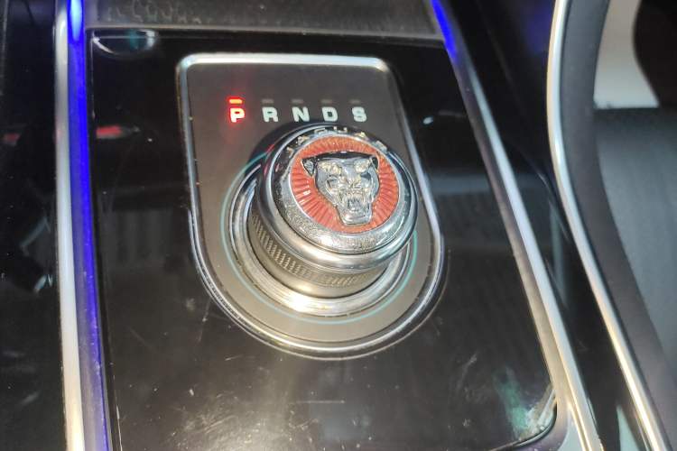 Used Jaguar XEL 2018 2.0T 250 PS Luxury Edition
