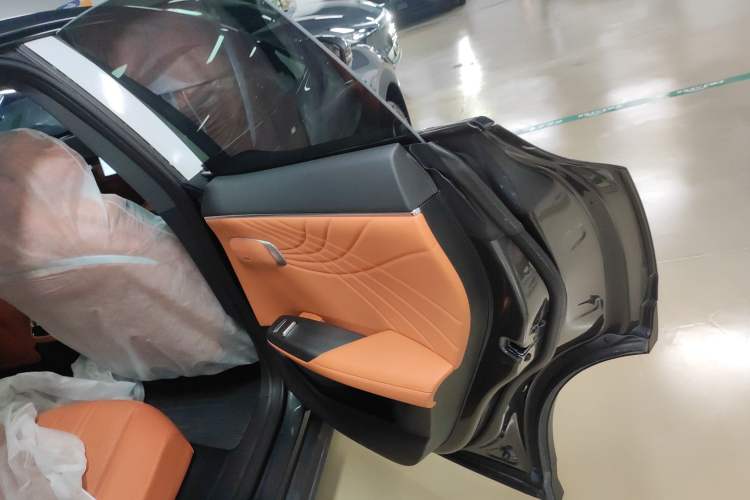 Used Deepal S07 2024 520Max Qiankun Intelligent Driving ADS SE Pure Electric Version
