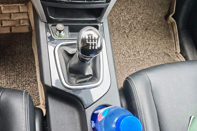 Used Jinbei S70 2017 1.5T Excellence Edition 5 Seats
