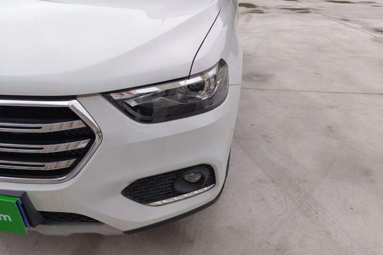 Used Haval H6 2018 Blue Label Sport Edition 1.5T Automatic Two-Wheel Drive Elite Model Left Front Headlight