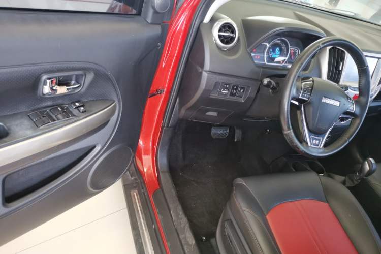 Used Haval H1 2017 Red-Label 1.5L AMT Luxury Model Driver Seat