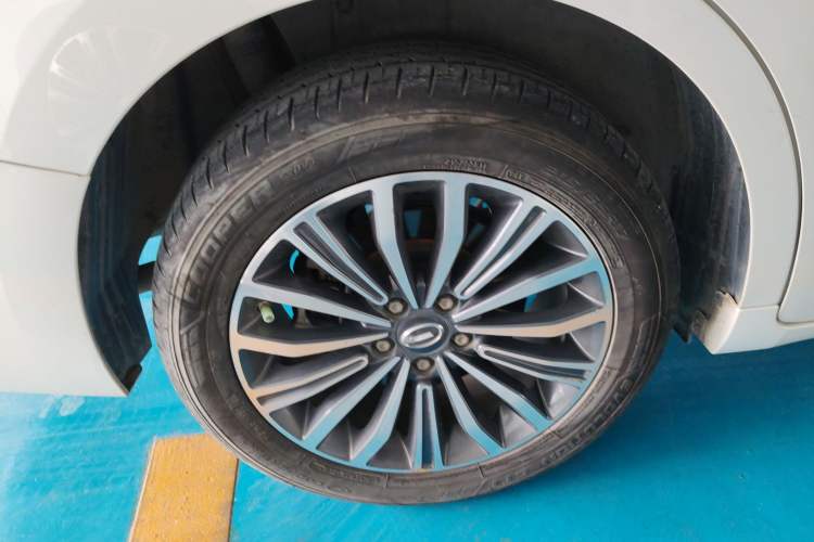 Used GAC Trumpchi M6 2021 270T DCT Luxury Edition (7-seater)
