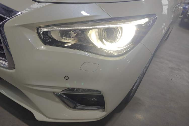 Used Infiniti Q50L 2018 2.0T Enjoyment Version China VI Standard Left Front Headlight