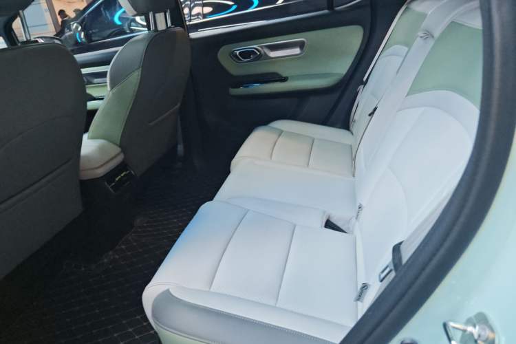 Used AION Y 2023 Plus 510 Tech Edition
