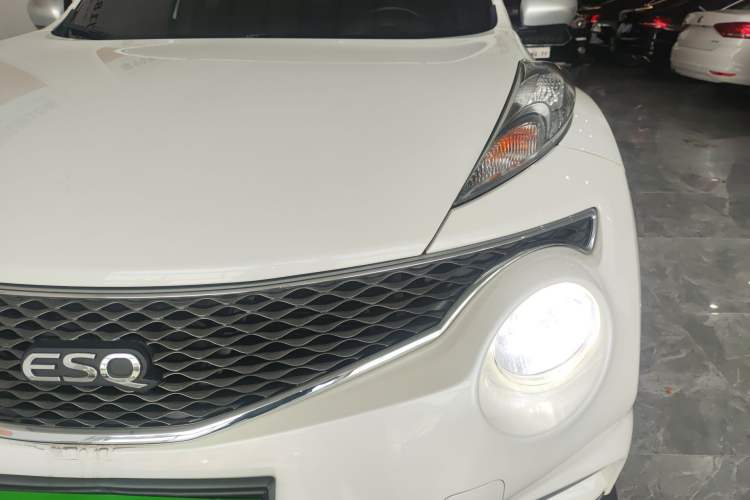 Used Infiniti ESQ 2014 1.6L Spontaneous Edition Left Front Headlight