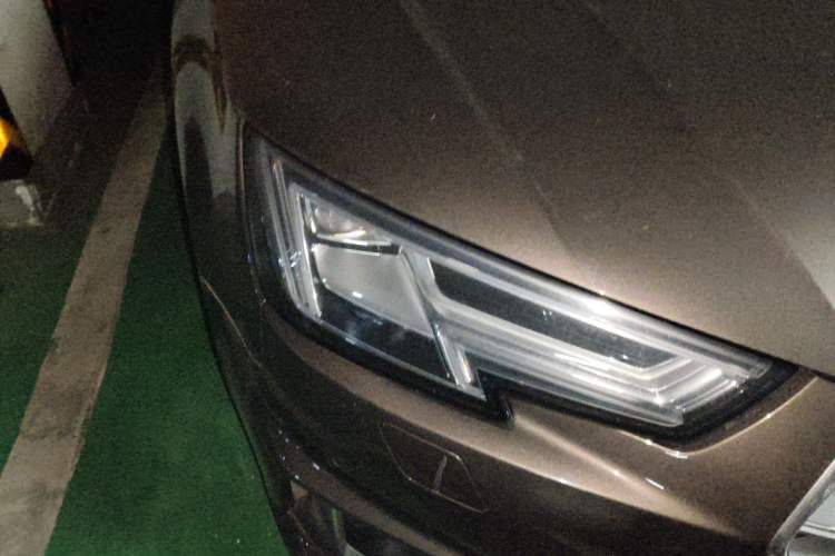 Used Audi A4L 2019 40 TFSI Fashion Version China V
