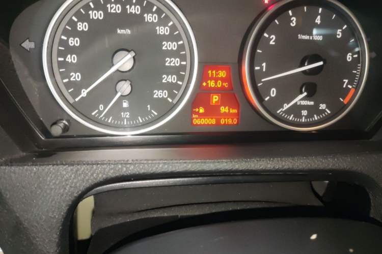 Used BMW X5 2011 xDrive35i Luxury Model
