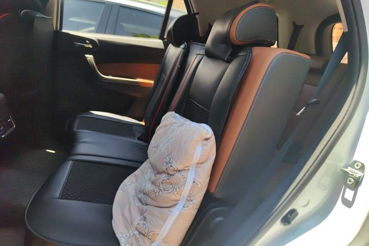 Used CHANGAN OSHAN CX70 2018 CX70T 1.5T Automatic Comfort Edition Left Rear Seat