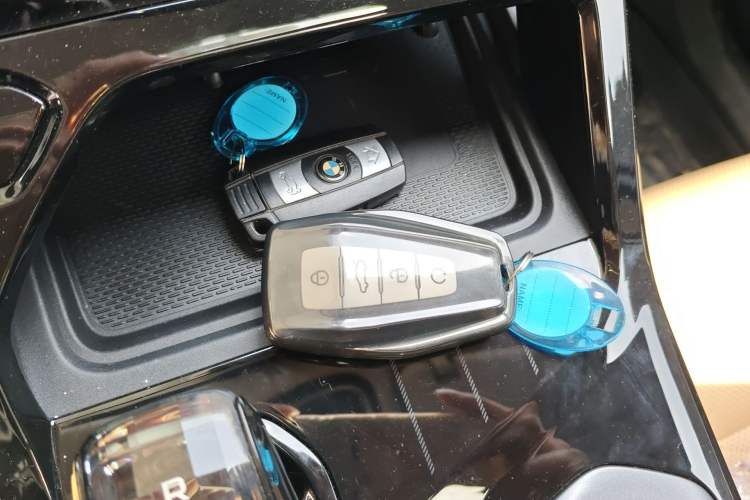 Used Geely Auto FX11 2023 2.0TD DCT Prestige Edition Vehicle Key