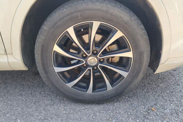 Used Zotye SR7 2016 1.5T Manual Cube Road Edition China V Standard