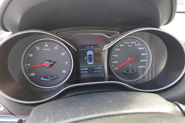 Used JAC Group Refine S3 2018 Smart Drive Edition 1.5L Manual Luxury Model
