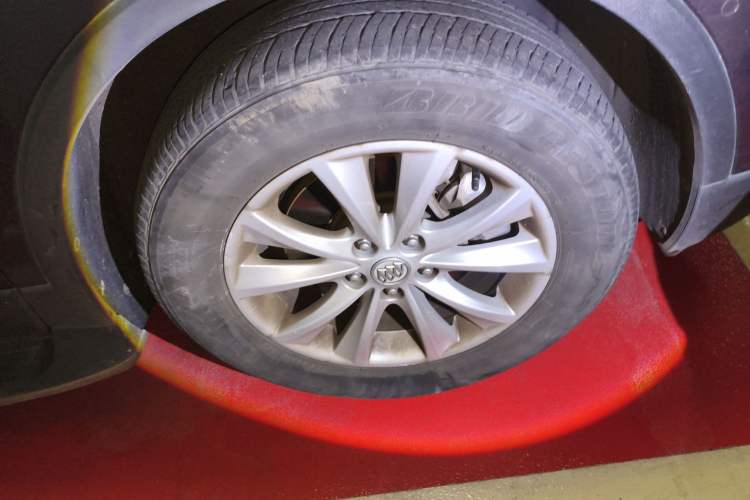 Used Buick Envision 2017 28T Four-Wheel Drive Luxury Model