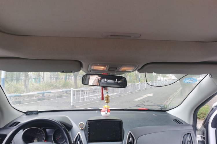 Used Hyundai ix35 2015 2.0L Automatic 2WD Smart Type China IV