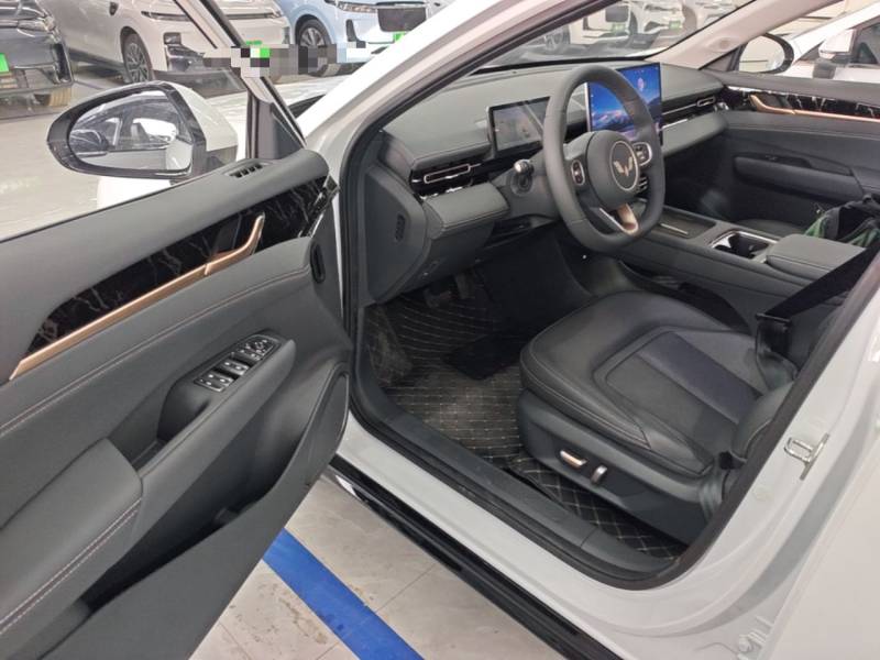 Used Wuling Xingguang 2025 150 km Smart Advanced Version — 15