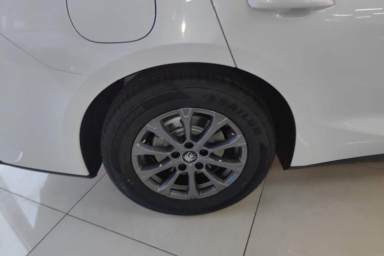 Used BYD Qin L 2024 DM-i 80KM Leading Model