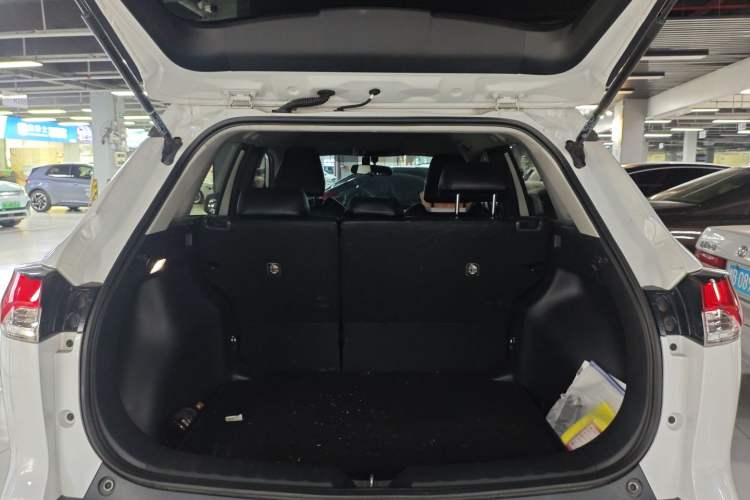 Used Toyota FRONTLANDER 2023 2.0L CVT Elite Edition