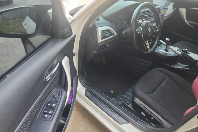 Used BMW 1 Series 2013 Facelifted 118i Leading Edition