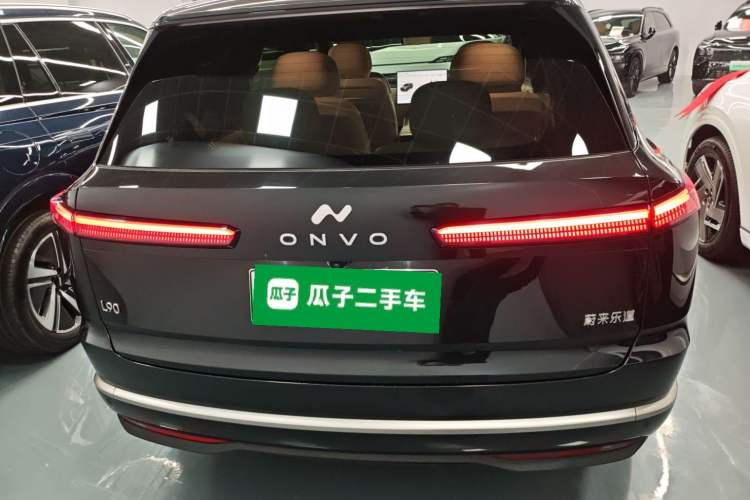 Used ONVO Luxeed L90 2025 Model—Max Six-Seater Version Rear