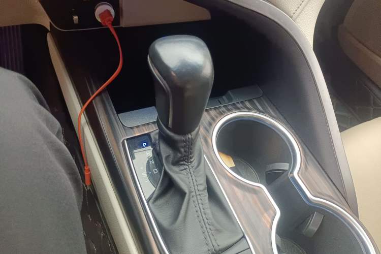 Used Toyota Camry 2019 Revised Version 2.5G Luxury Edition Gear Lever