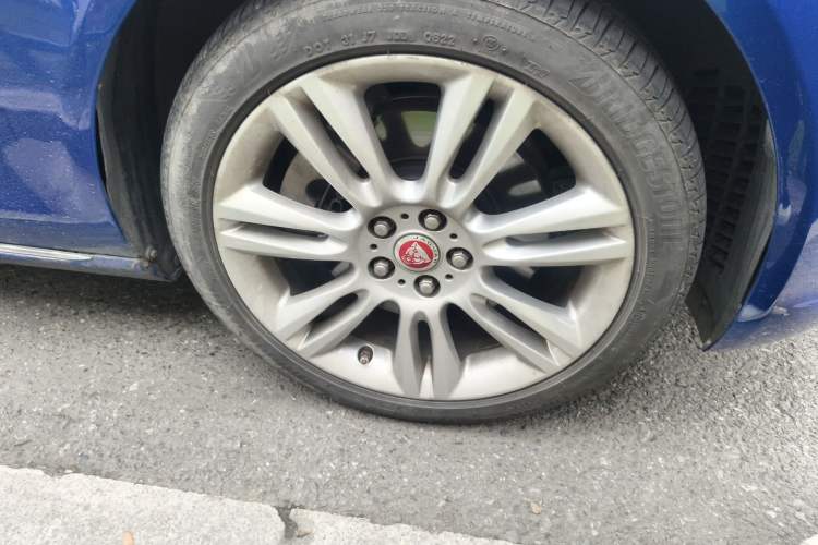 Used Jaguar XEL 2019 2.0T 200 PS Deluxe Edition
