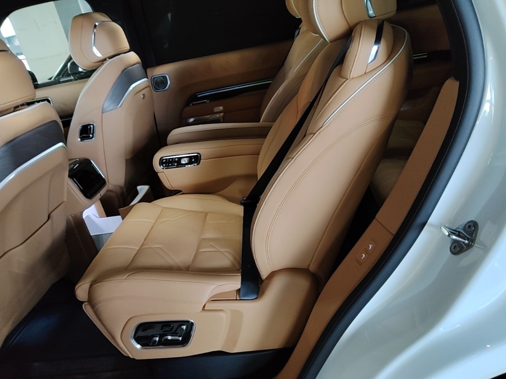 Zeekr 9X 2025 Ultra Edition 70kWh — снимка 20