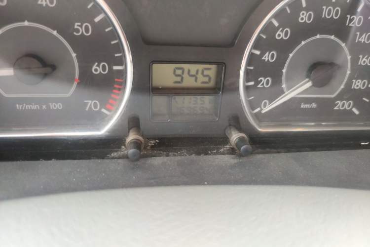 Used Citroen Elysee 2013 Sedan Classic 1.6L Manual Tech Model CNG Odometer Close Up