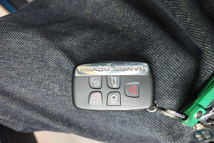 Used Land Rover Range Rover Evoque 2016 2.0T SE PLUS Smart Enjoyment Edition
