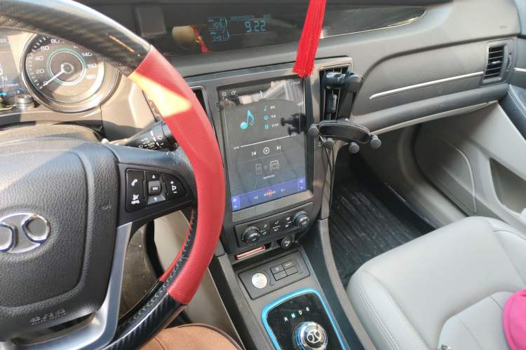 Used BAIC New Energy EU 2016 EU260 Enjoy Edition
