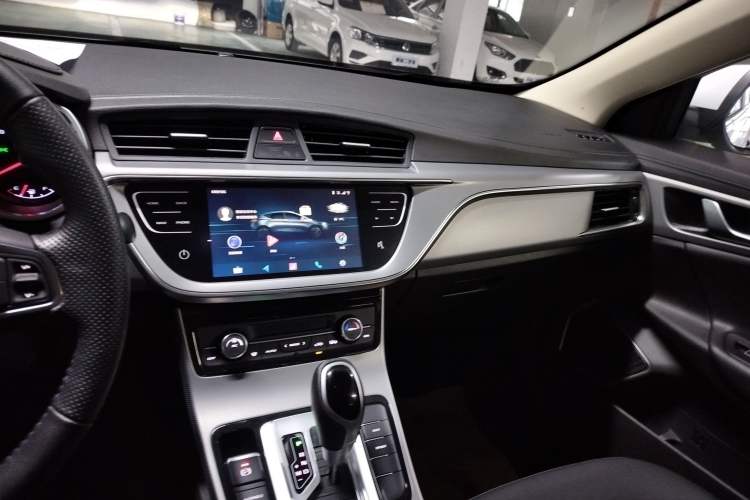 Used Geely Auto Emgrand GL 2017 1.8L DCT Elite Model
