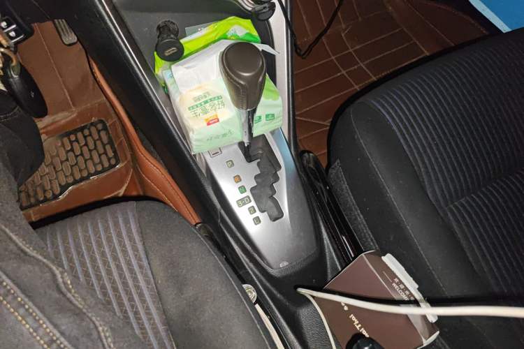 Used Toyota YARiS L Zhi Xuan 2014 1.5G Automatic Xuan Dong Edition