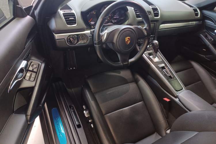 Used Porsche Boxster 2013 Boxster 2.7L
