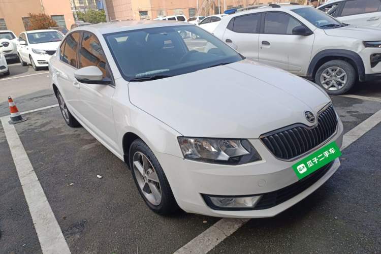 Used Skoda Octavia 2016 1.6L Manual Trend Edition