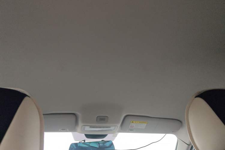 Used Roewe i5 2020 1.5L Manual 4G Connect Luxury Edition
