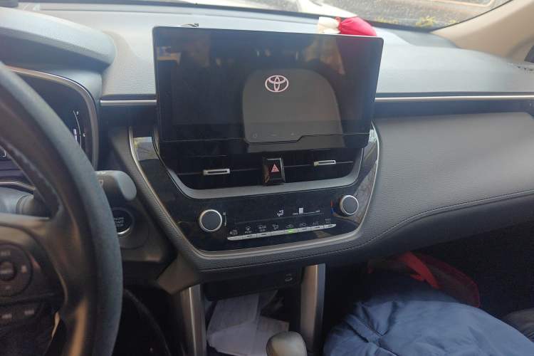 Used Toyota Corolla Cross 2023 2.0L Deluxe Edition
