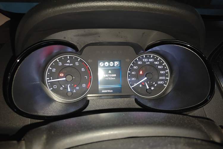 Used Dongfeng Aeolus AX5 2017 1.4T Automatic Quyue Model