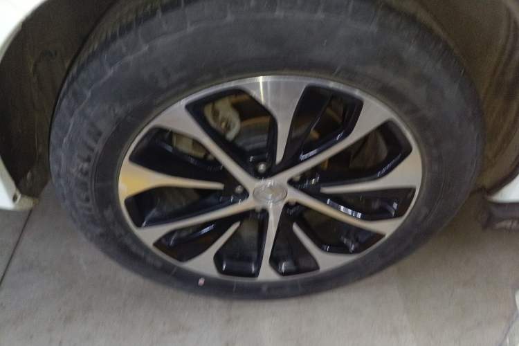 Used Honda Avancier 2017 240TURBO Two-Wheel Drive Luxury Edition Right Rear Wheel Hub