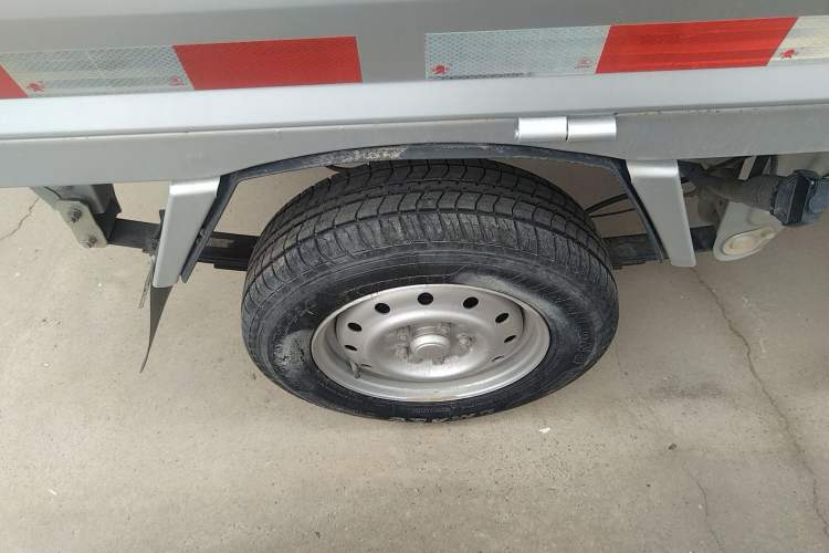 Used Wuling Rongguang Small Truck 2023 1.5L Single-Row LAR