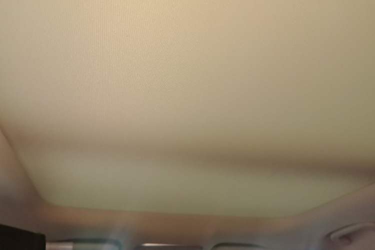 Used Geely Auto Emgrand X7 Sport 2016 1.8TD Automatic Smart Model Headliner