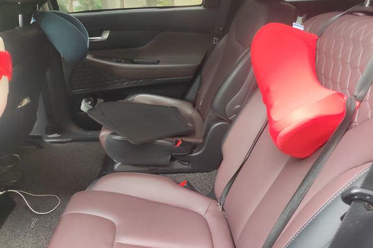 Used Hyundai Santa Fe 2019 380 TGDi TOP Automatic All-Wheel Drive Flagship (HTRAC) – China VI Standard Left Rear Seat