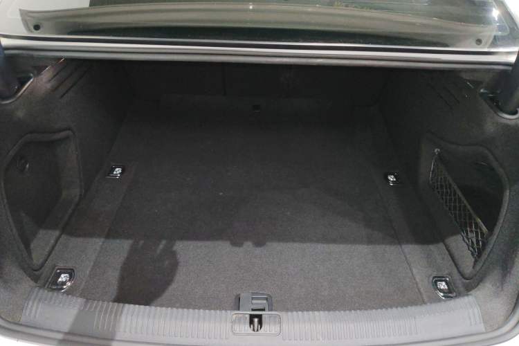 Used Audi A4L 2018 30th Anniversary Edition 40 TFSI Trendy Model Trunk