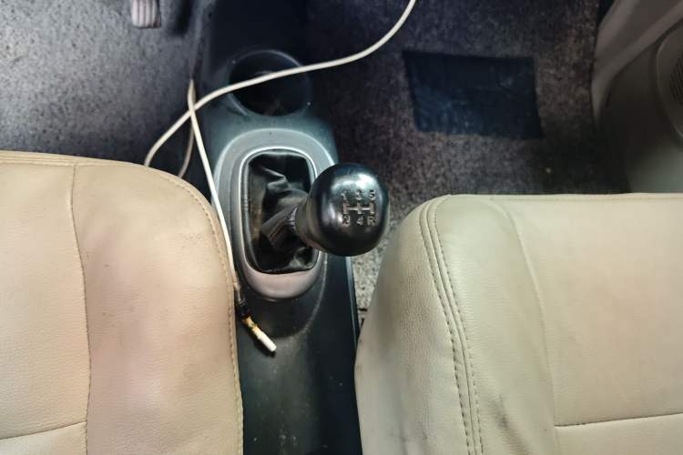 Used Suzuki Wagon R 2011 e 1.4L Manual Utility Model
