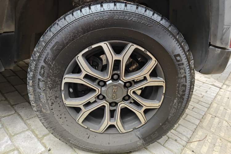 Used BAIC Off-Road BJ40 2023 2.0T Automatic Four-Wheel Drive Urban Hunter Edition Chivalrous Type
