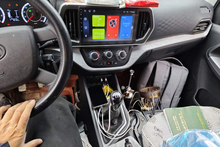 Used Chana Ruixing M60 2023 1.6L CNG Comfort-Grade 6-Seater Passenger Vehicle
